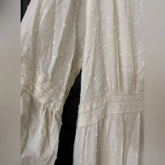 Knox Rose Boho Peasant Dress - Picture 2 of 4